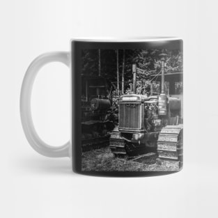 Old school caterpillar tractor Mug